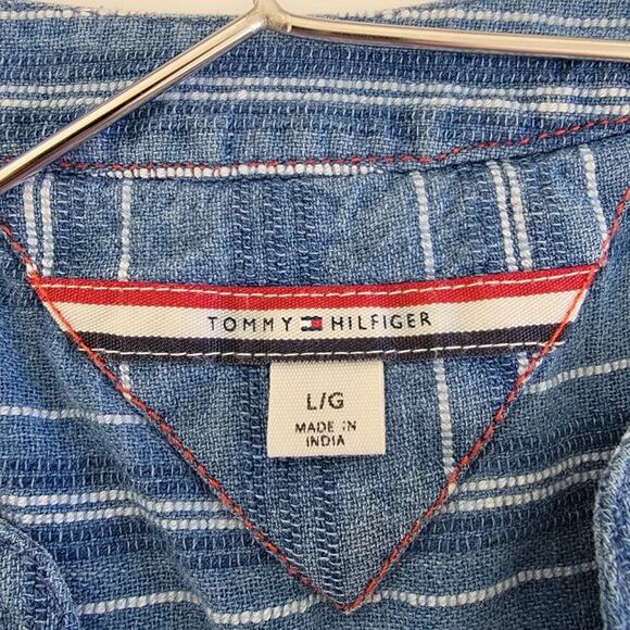 Tommy Hilfiger Denim Sleeveless Top Women Sz L Blue Striped V Neck Boho Casual - Picture 8 of 9